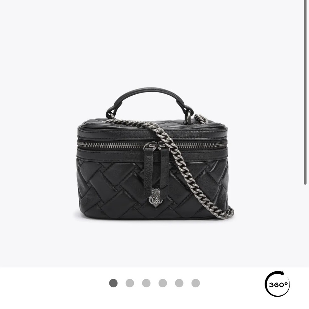 Kurt Geiger London
SMALL KENSINGTON VANITY CASE